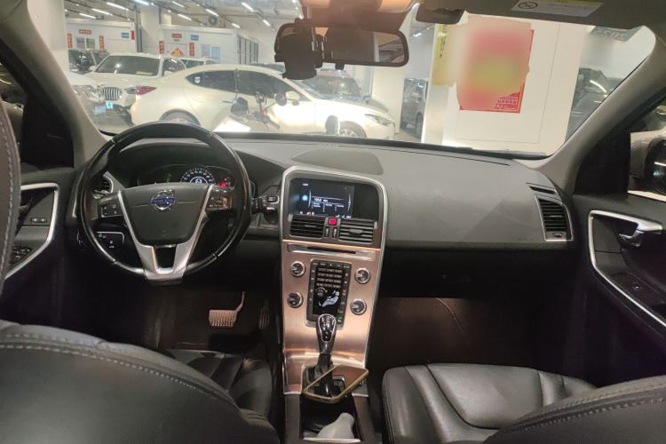 Used Volvo XC60 2015 T5 Smart Upgrade Model