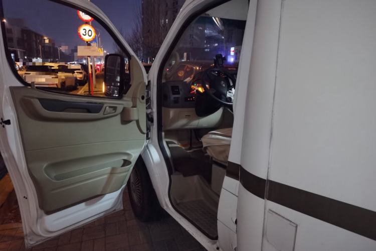 Used Dongfeng Yufeng 
