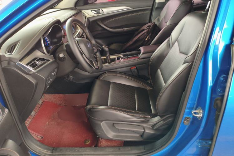 Used CHANGAN Eado 2018 1.6L GDI Manual Fashion Edition
