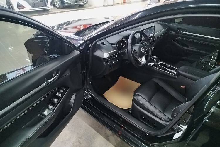 Used Nissan Teana 2022 2.0L XL-TLS Enjoyment Edition