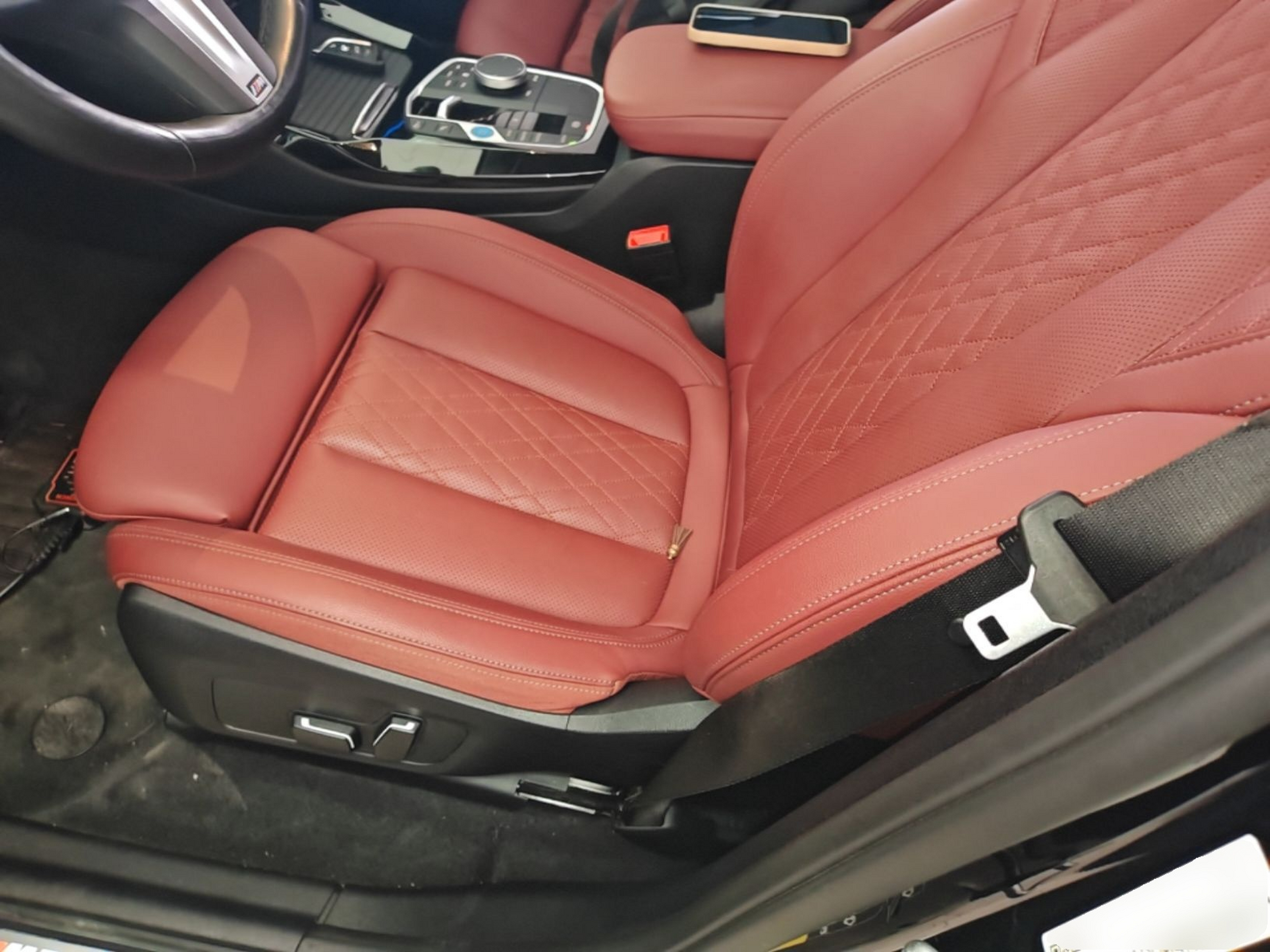 Vordere Reihe im Auto