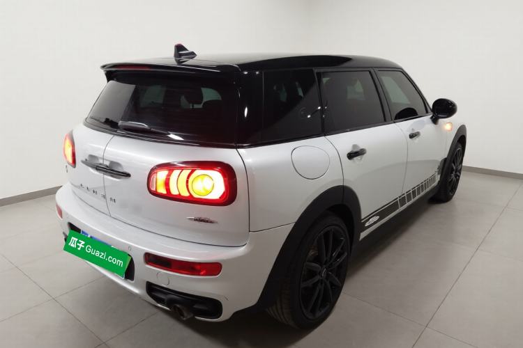 Used MINI JCW CLUBMAN 2017 2.0T JOHN COOPER WORKS Rear Right 45 Deg