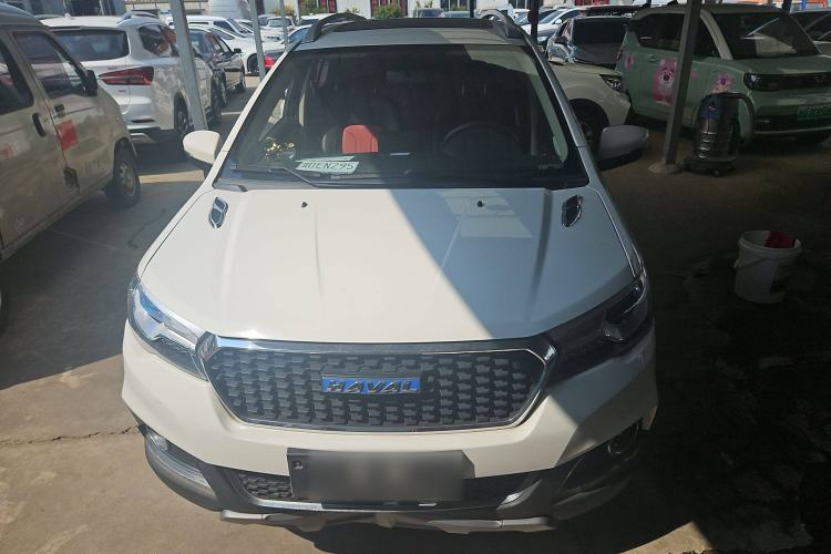 Used Haval H1 2016 Revised Version Blue Badge 1.5L AMT Luxury Edition
