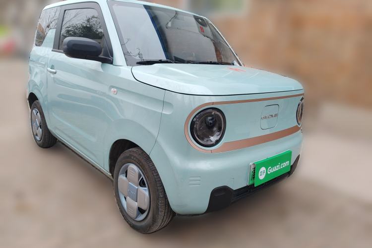 Used Geely Galaxy Panda 2024 Panda Mini 200km Endurance Bear

