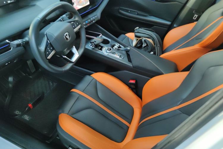 Used CHANGAN UNI-V 2024 1.5T Prestige Sport Edition Left Front Seat