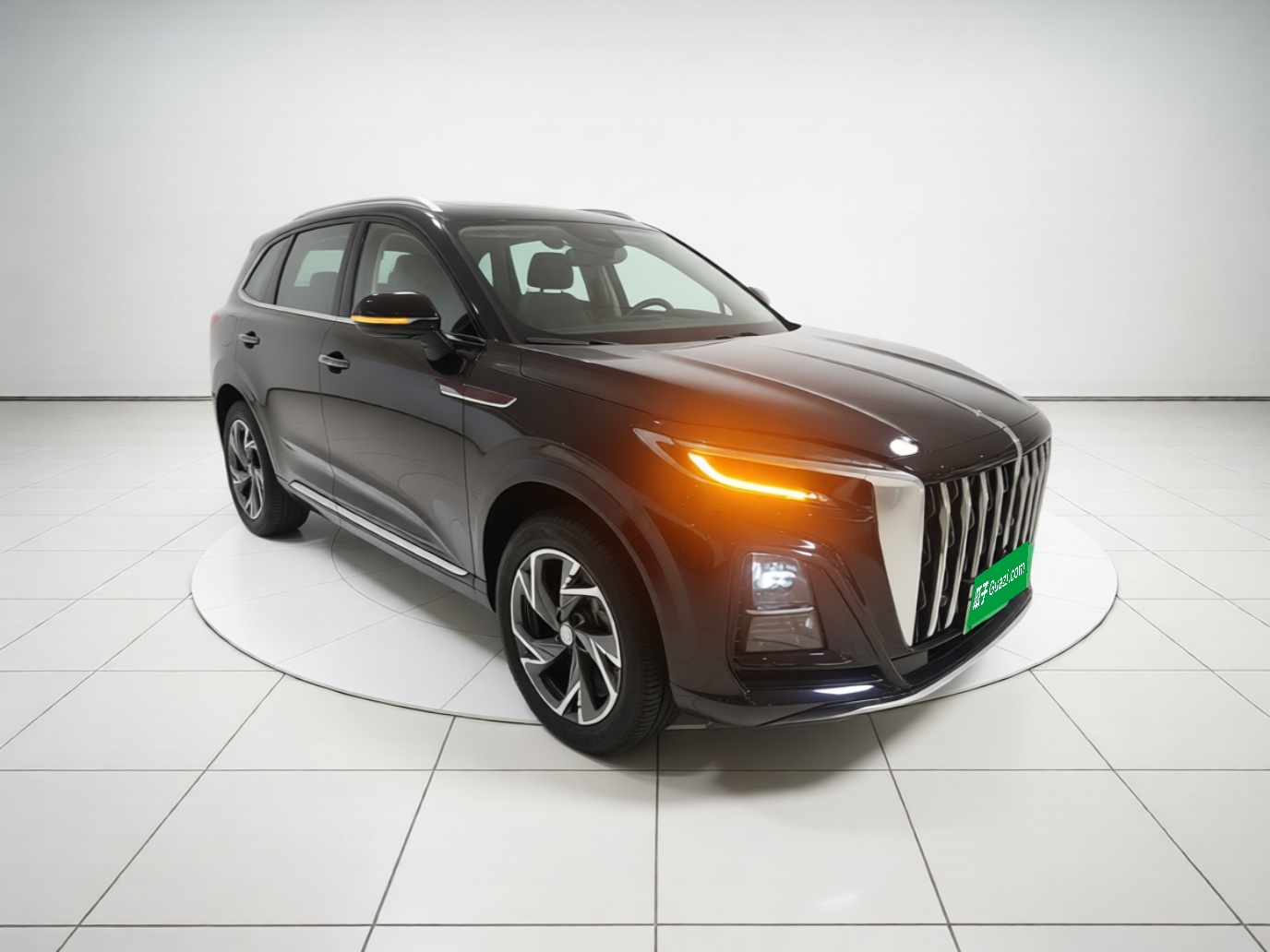 Hongqi HS3 PHEV 2025 Model 117km Jingwei Edition — снимка 3