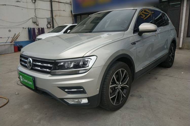 Used Volkswagen Tiguan L 2019 Revised 330TSI Automatic Two-Wheel Drive Smart & Luxury Edition China VI Standard