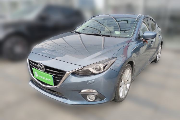 Used Mazda 3 Axela 2016 Sedan 2.0L Automatic Flagship Model