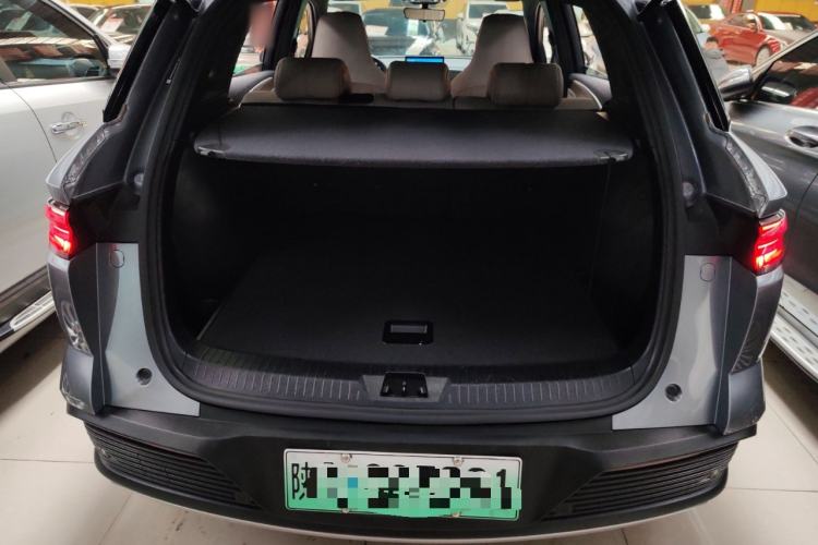 Used BYD Song Pro New Energy 2024 HONOR Edition DM-i 71KM Navigation Model