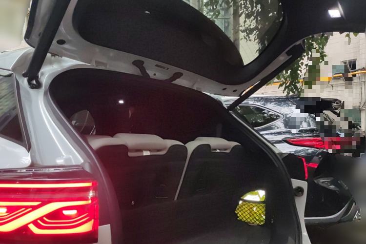 Used BYD Tang New Energy 2024 DM-i Glory Edition 112KM Prestige Model Trunk