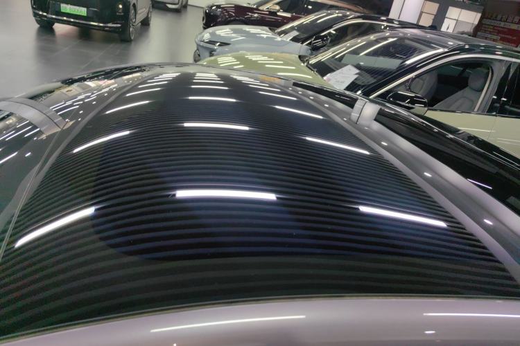 Used Xiaomi Auto SU7 2024 Rear-Drive Long-Range Intelligent Driving Version Roof