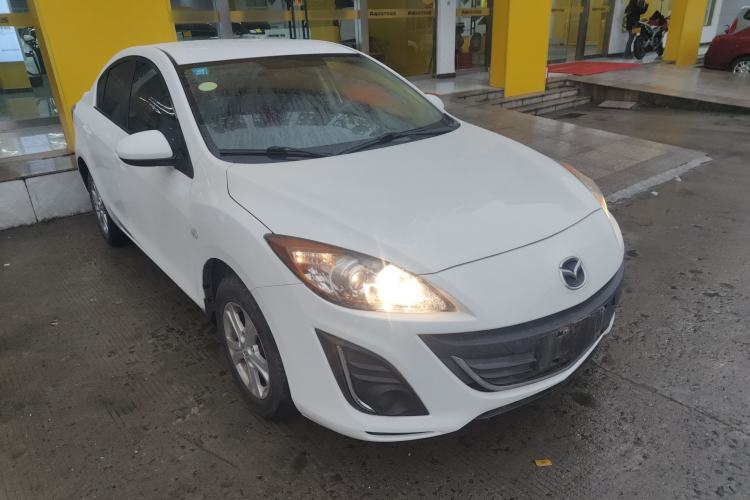 Used Mazda Mazda 3 2015 Sedan 1.6L Automatic Comfort Model
