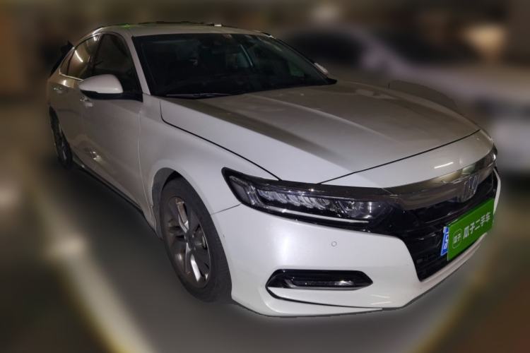 Used Honda Accord 2018 260TURBO Luxury Edition China VI Front Right 45 Deg