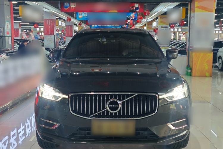 Used Volvo XC60 2021 T5 4x4 Smart Luxury Edition Exterior 3