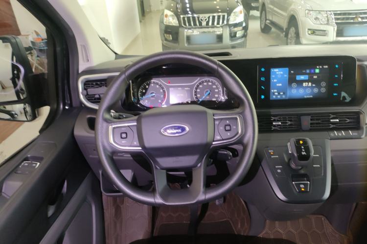 Used Ford Transit 2023 2.0T Gasoline Automatic Multi-Function Commercial Vehicle Short Wheelbase Low Roof 5/6 Seats