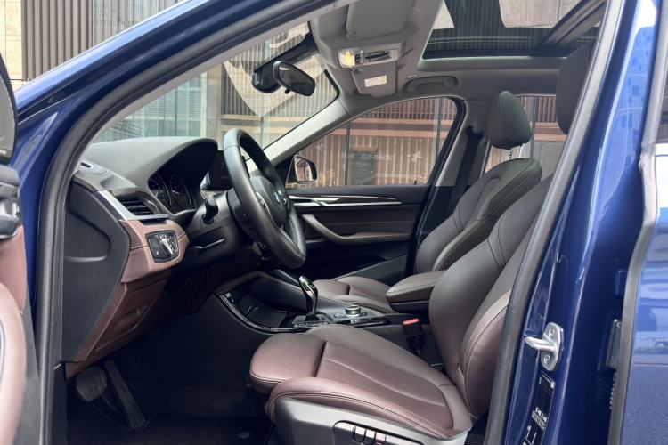 Used BMW X1 2021 xDrive25Li Luxury Model
