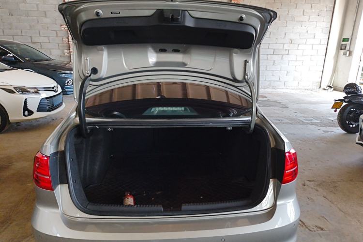 Used Volkswagen Sagitar 2018 280TSI DSG Ignite Edition Trunk