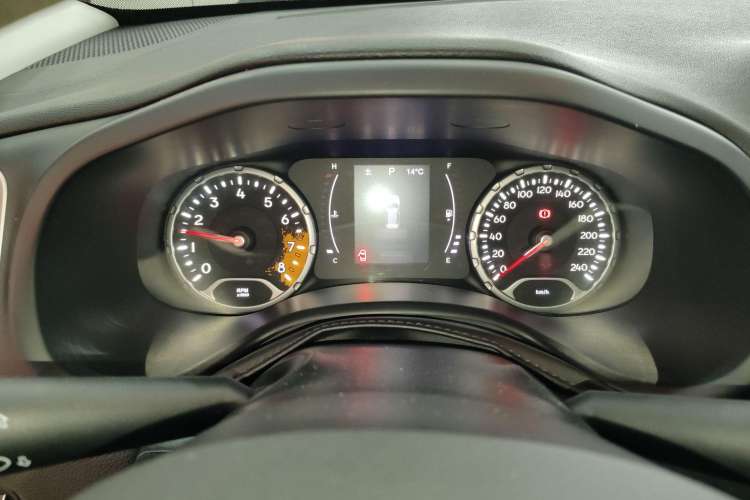 Used Jeep Renegade 2019 220T Automatic Leading Edition