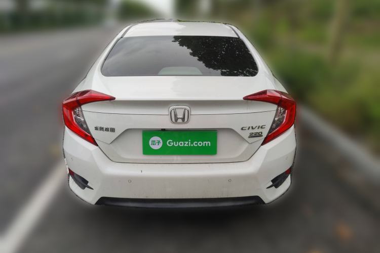 Used Honda Civic 2016 220TURBO CVT Luxury Edition
