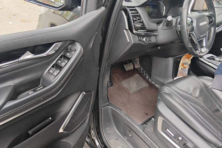 Used SAIC MAXUS G20 2019 First Edition 2.0T Automatic Luxury Executive Version China V Standard