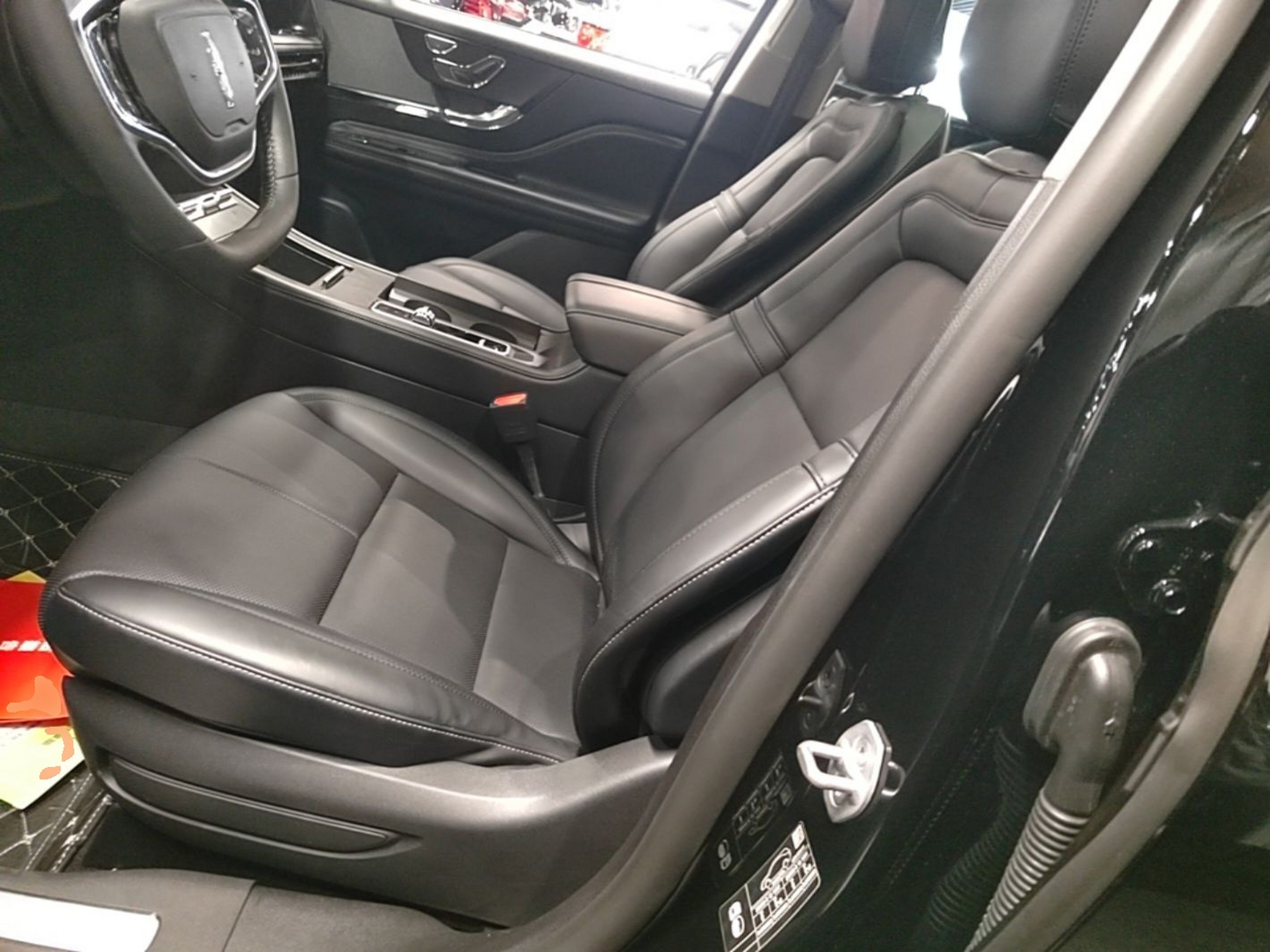 Interior delantero