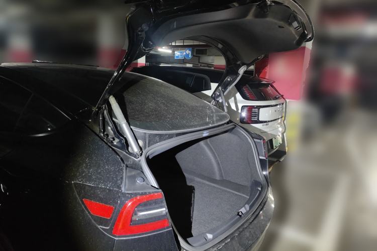 Used Tesla Model 3 2022 Rear-Wheel-Drive Version