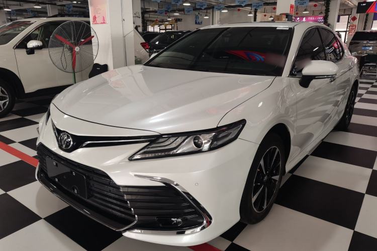Used Toyota Camry 2021 2.0G Luxury Edition