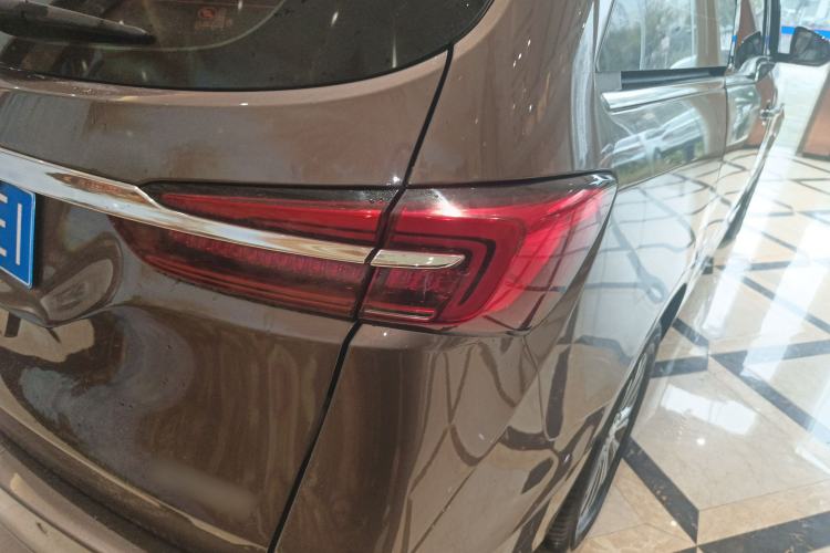 Used Buick GL8 2021 Land Cruiser Executive Class 652T Comfort Model
