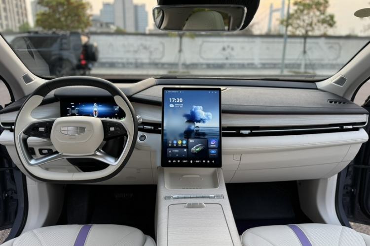 Used Geely Auto Preface L 2024 Zhiqing 1.5TD Tiangong Edition
