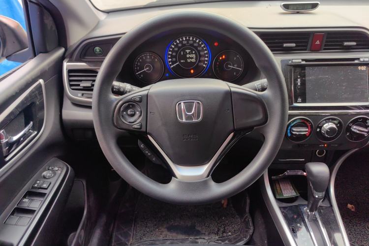 Used Honda Crider 2013 1.8L automatic luxury edition