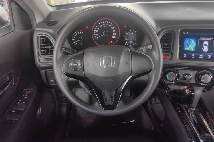 Used Honda Vezel 2015 1.5L CVT two-wheel drive Comfort trim Steering Wheel