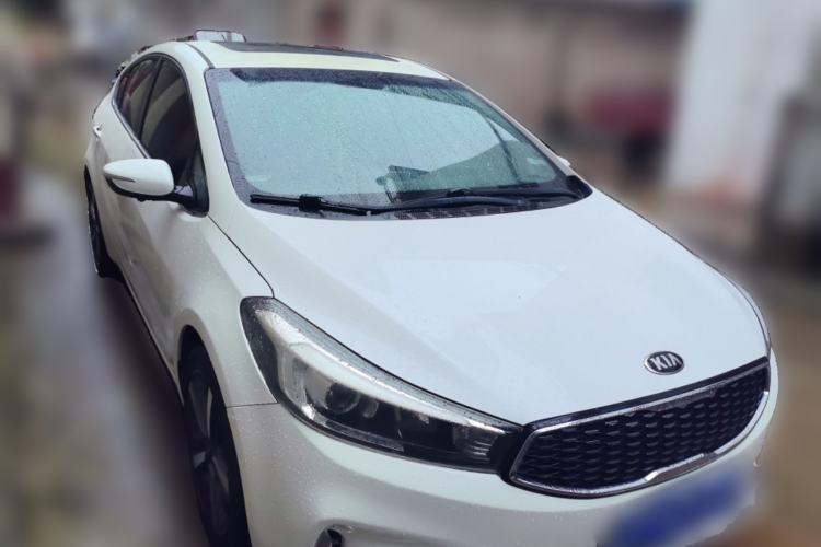 Used Kia K3 2017 1.6L Automatic 15th Anniversary Special Edition GLS Front Right 45 Deg