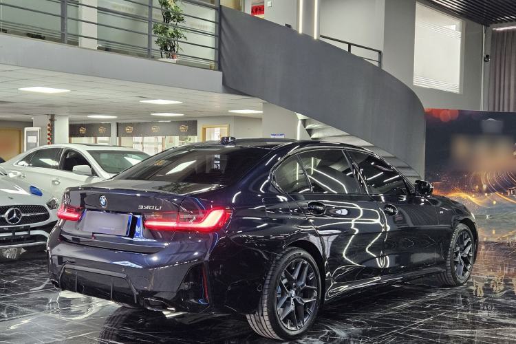 Used BMW 3 Series 2025 330Li M Sport Shadowline Package Exterior 3