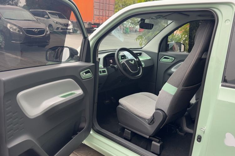 Used Wuling Hongguang MINIEV 2021 Macaron Fashion Model Lithium Iron Phosphate
