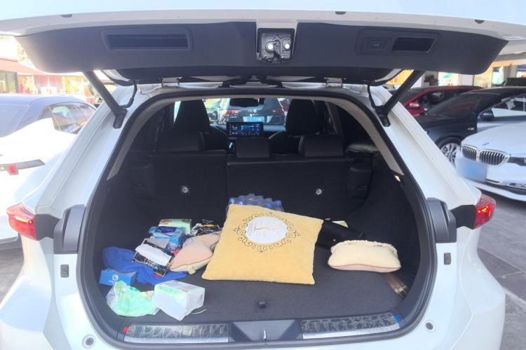 Used Toyota Harrier 2022 2.0L CVT Two-Wheel Drive Deluxe Edition