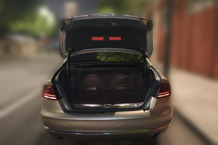 Used Audi A8 2013 A8L 45 TFSI quattro Comfort model
