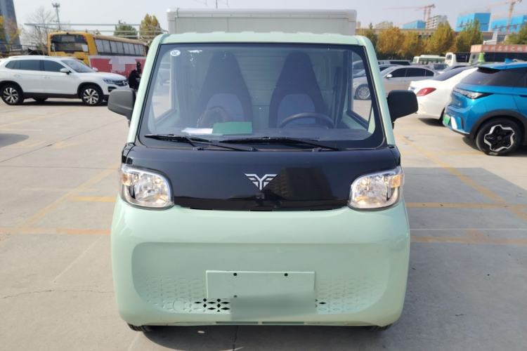 Used REACH MINI Truck 2023 120km Long Wheelbase Van-Type Striving Edition
