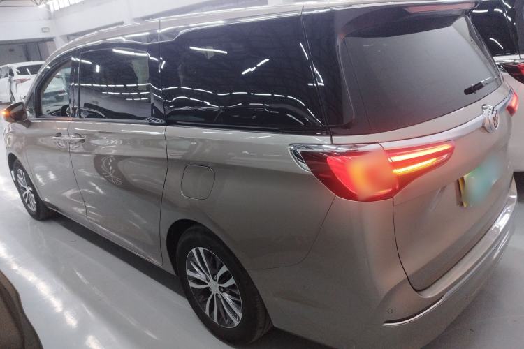 Used Buick GL8 2022 ES Landtrek 653T Comfort Edition