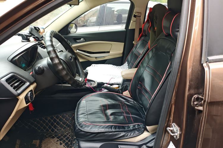 Used Ford Escort 2015 1.5L Manual Comfort Model
