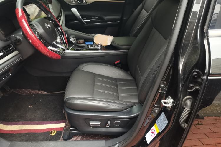 Used CHANGAN CS95 2019 2.0T Two-Wheel-Drive Luxury Version