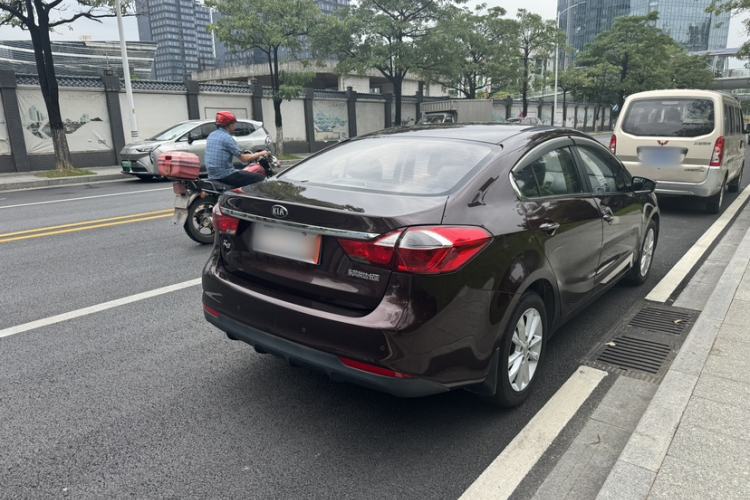 Used Kia K3 2016 1.6L Automatic GLS Exterior 4