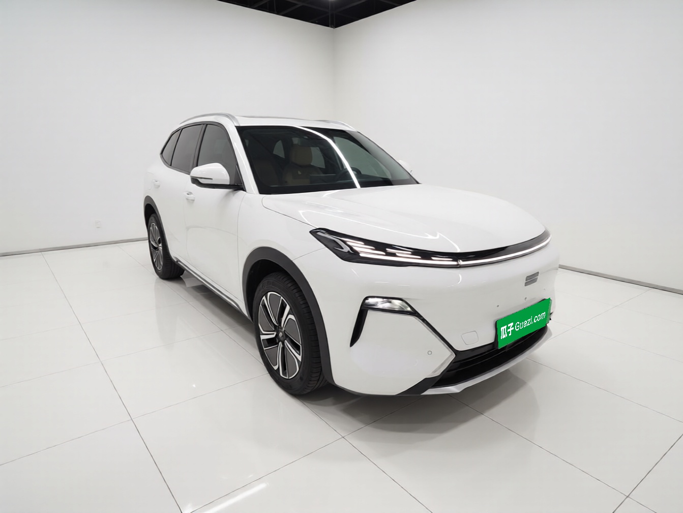 Geely Galaxy Xingjian 7 EM-i 2025 120km Exploration+ Version — снимка 3