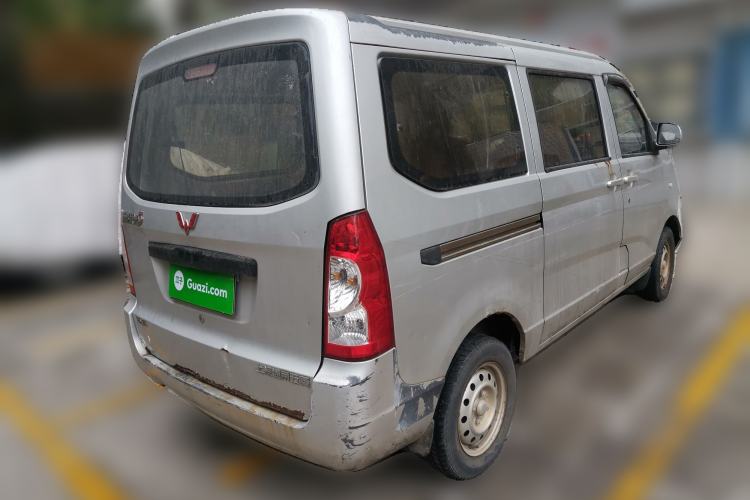 Used Wuling Rongguang 2014 1.2L S Base Model
