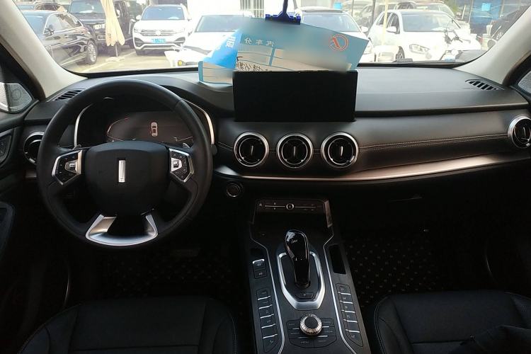 Used Wey VV6 2021 2.0T Two-Wheel Drive Smart Plus