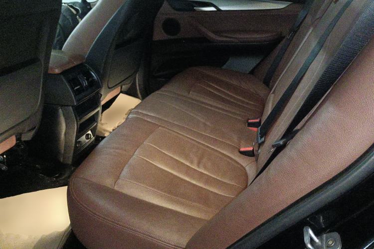 Used BMW X5 2017 xDrive35i Middle East Left Rear Seat