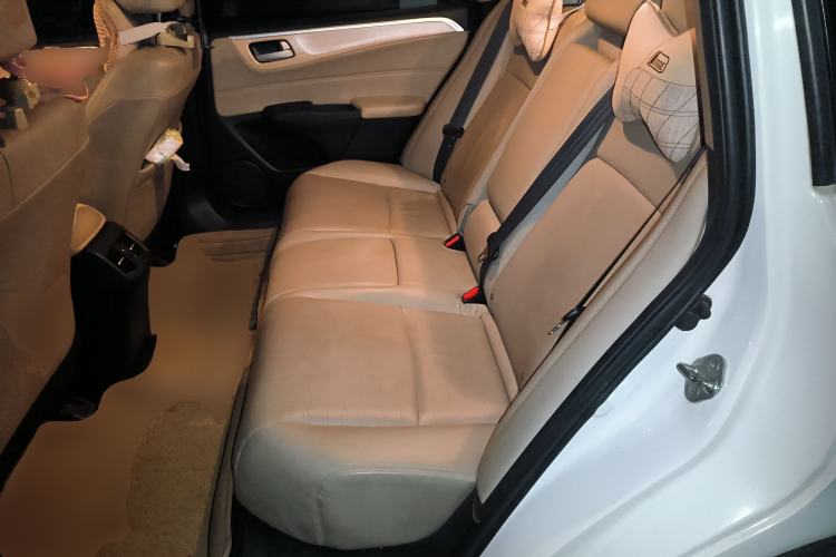 Used Honda Jade 2014 1.8L CVT Luxury Edition 5 seats
