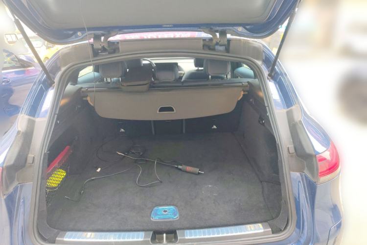 Used Mercedes-Benz EQC 2021 EQC 400 4MATIC Trunk