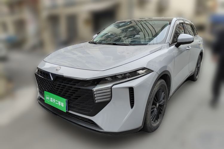 Used Venucia V 2021 260T Idol Edition