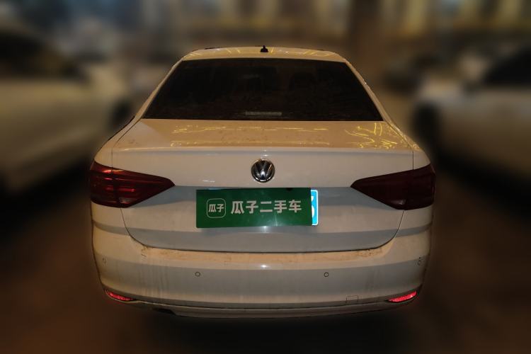 Used Volkswagen Lavida 2017 1.6L Manual Fashion Edition