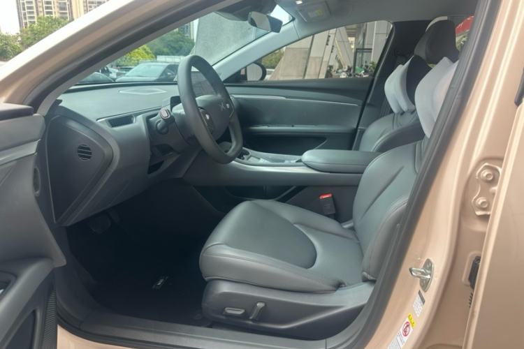 Used XPeng MONA M03 2024 620 with Ultra-Long Range